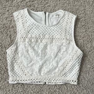 🆕 NWOT Forever 21 ivory white knitted zip up crop top Womens size small